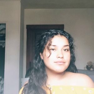 Meet your Posher, Isabella